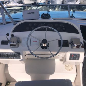 Bayliner 4788 image