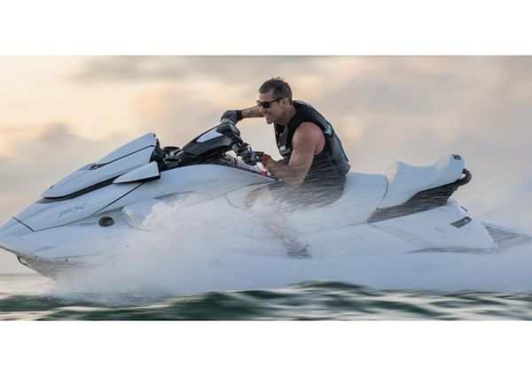 Yamaha-waverunner FX-CRUISER-SVHO image